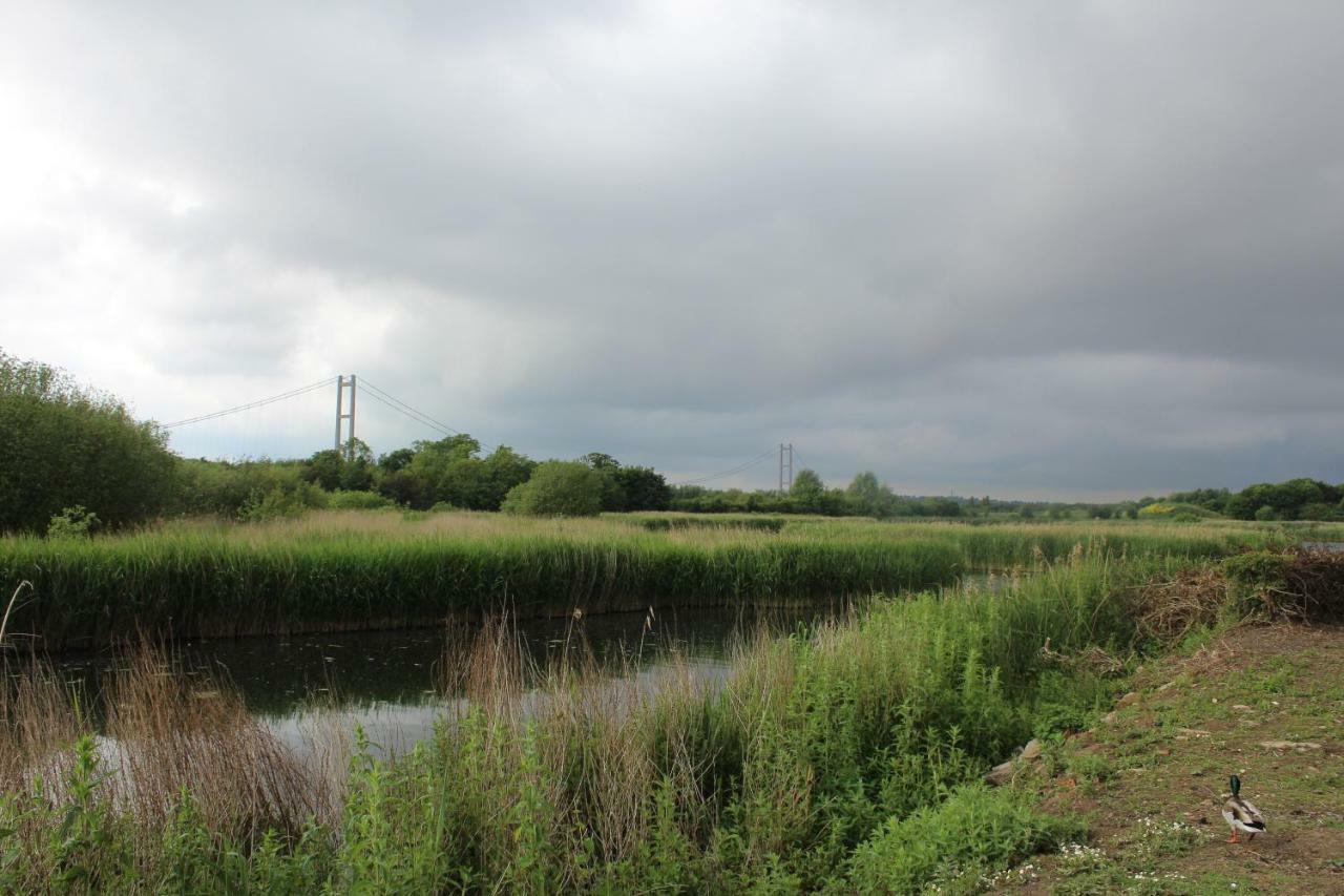 Marshlands Lakeside Nature Retreat Barton-upon-Humber Exterior foto
